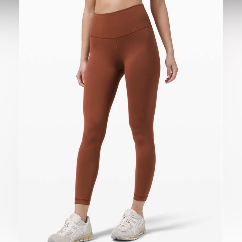 Lululemon Wunder Under Leggings - Picture 2 of 8
